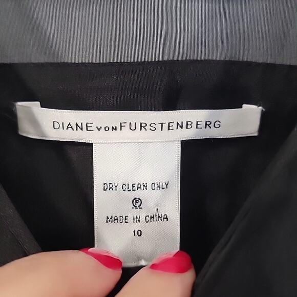 NWT Diane von Furstenberg Emoi Sequin Embellished Velvet Shell Blouse, 10 - Picture 6 of 10